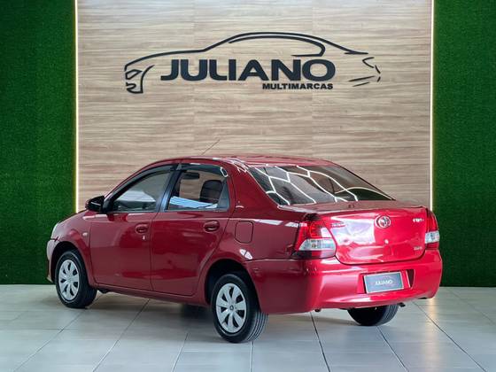 TOYOTA ETIOS 1.5 XS SEDAN 16V FLEX 4P MANUAL